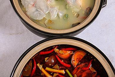 《赛博朋克2077》官推庆祝《寂静岭2：重制版》发售